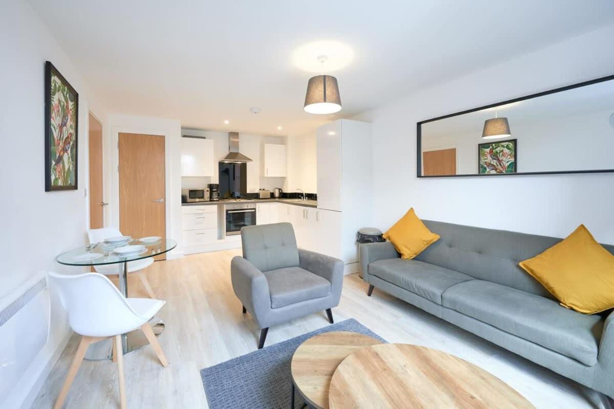 Fabulous 1 Bedroom Apartment In Central Preston Preston  Luaran gambar